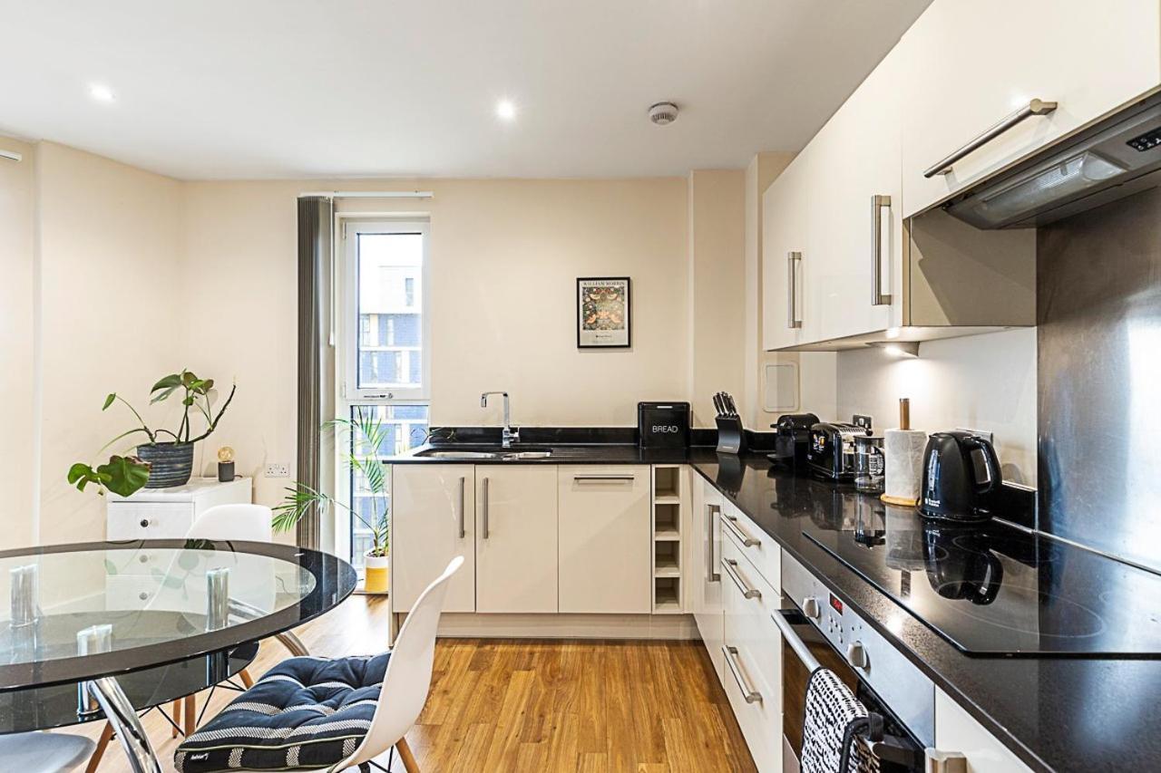 Apartment Vibrant Canal London