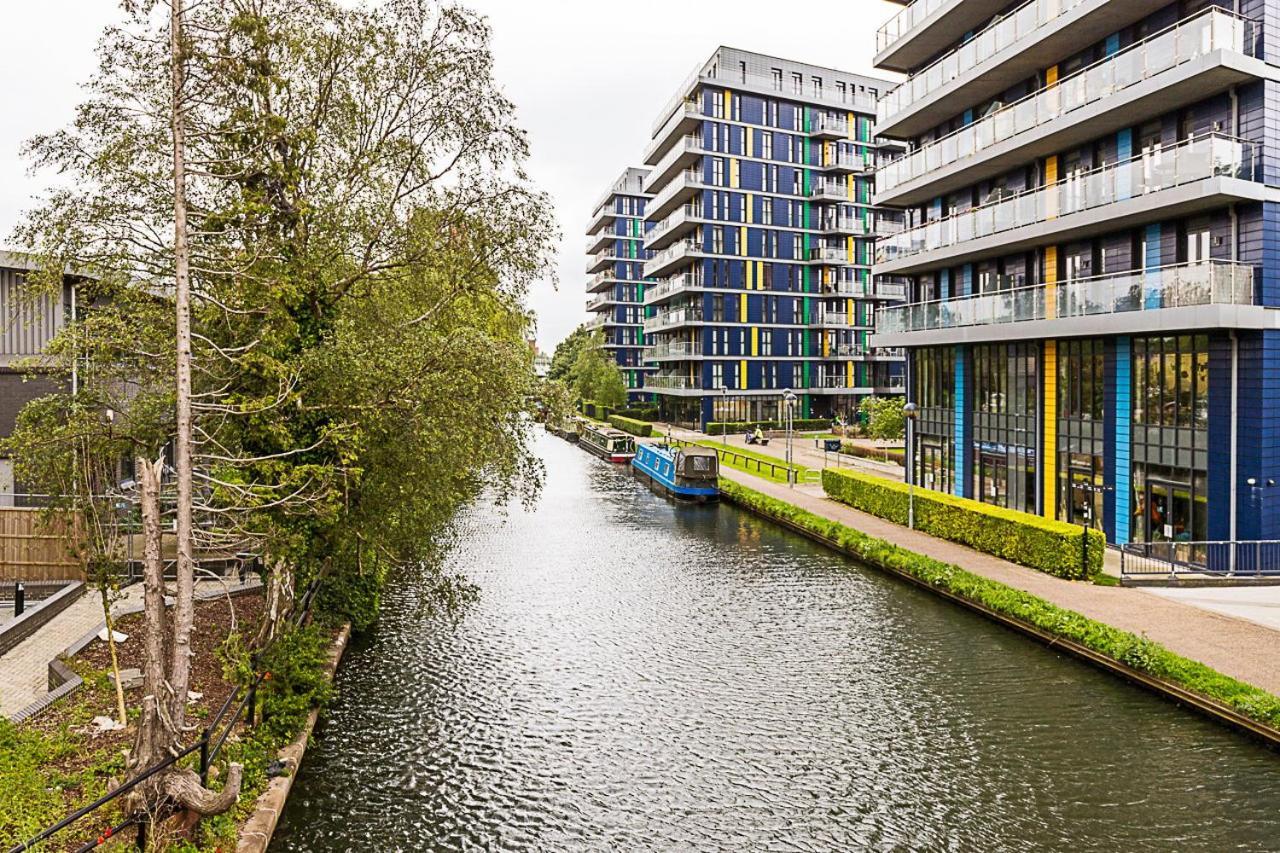 Vibrant Canal