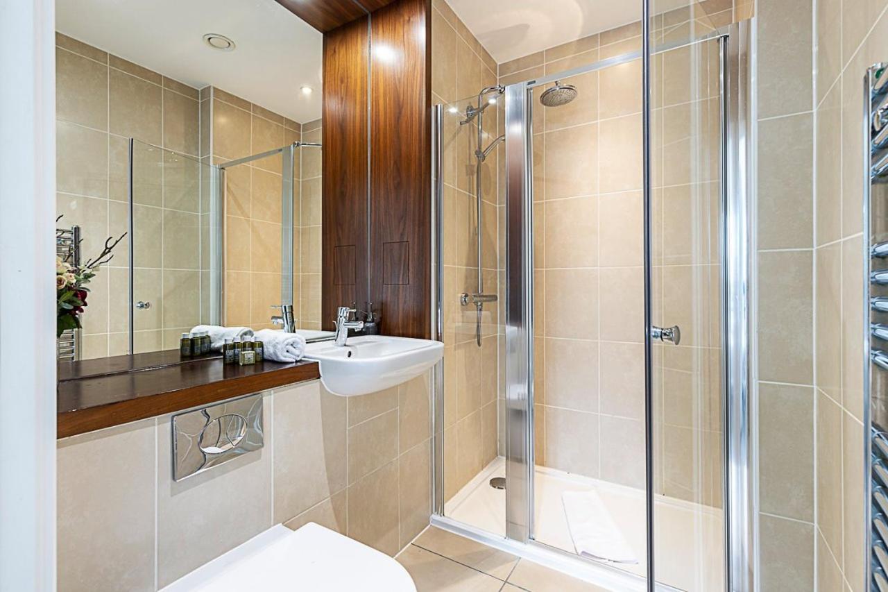 Vibrant Canal Apartment London